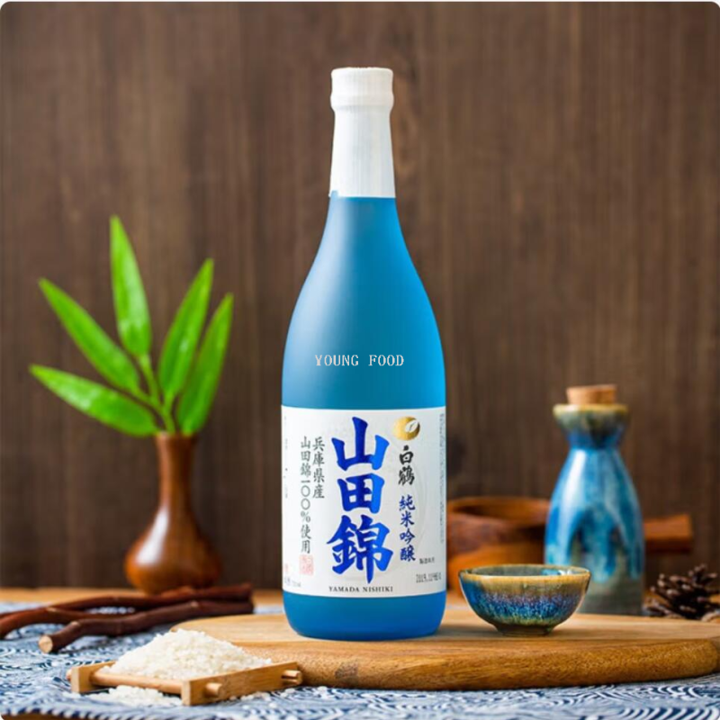 Free shipping BAIOCCHI imported rice wine and snack food, 720ml of Japanese Shiratsuki Yamada Jin Junmai Ginjo Sake details Picture