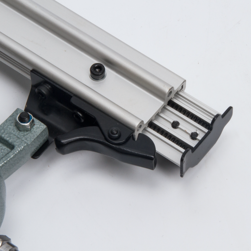 Manufacturers direct DOTOOL pneumatic nail gun F30 straight nail gun home woodworking furniture construction steel row nail gun Application Scenario
