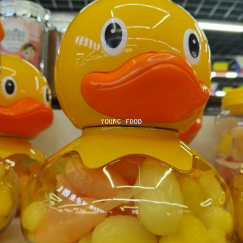 包邮！coco小黄鸭形果冻688g嘻哈卡通688g弗拉维尼休闲零食存钱罐