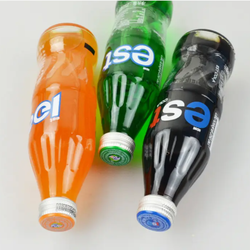 可乐/饮料/百事可乐汽水/越南/圣堡牌无醇白底实物图