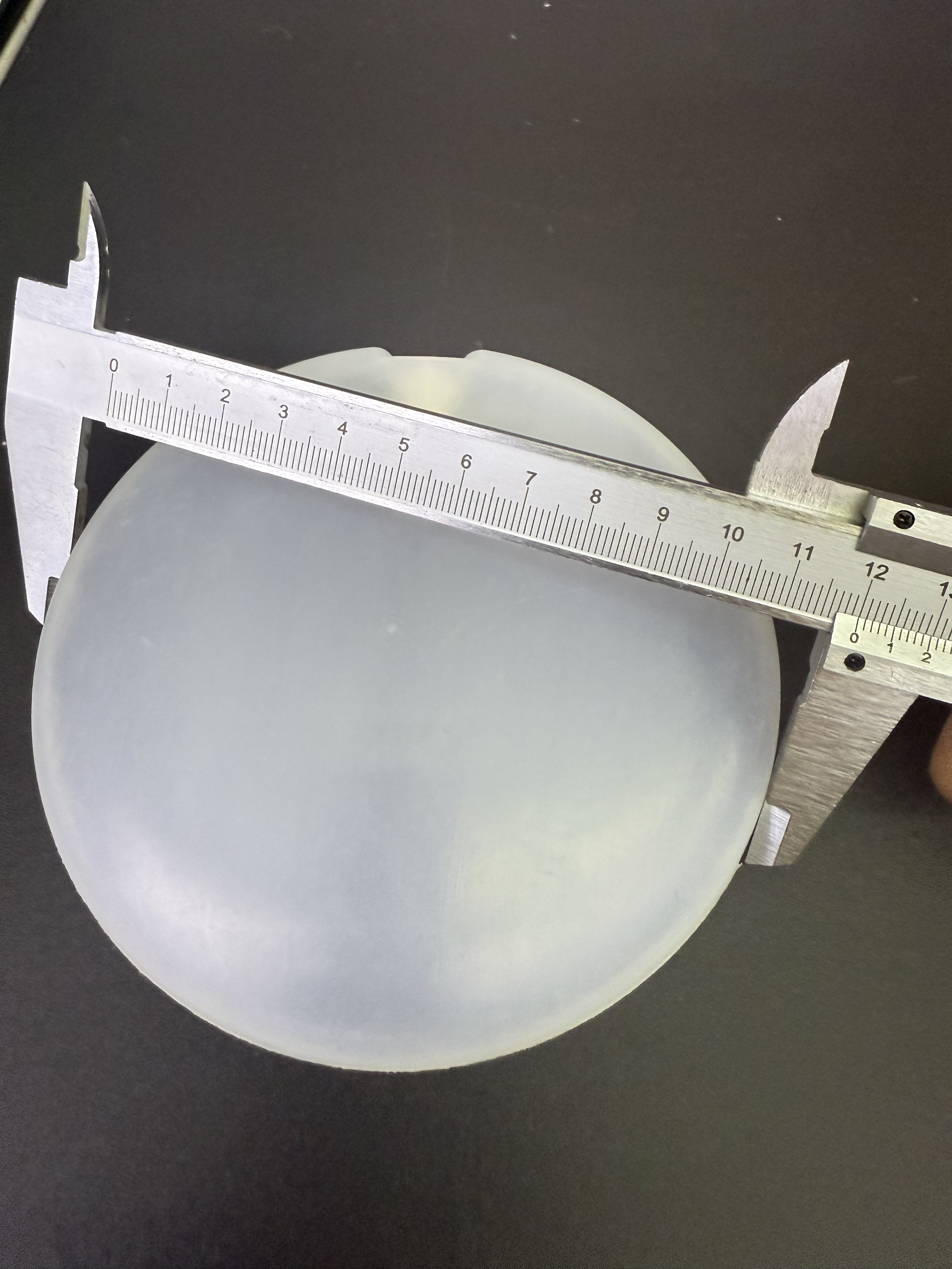 The round disc-shaped baby is called a 12CM airbag, and the round baby is called a pet plush toy sound generator, a sound-producing toy accessory Specification image