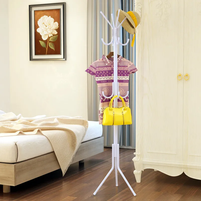 Simple thickened coat rack, floor-standing ironwork clothes hanger, bedroom clothes rack, bag hanger, freely disassembled and assembled Application Scenario