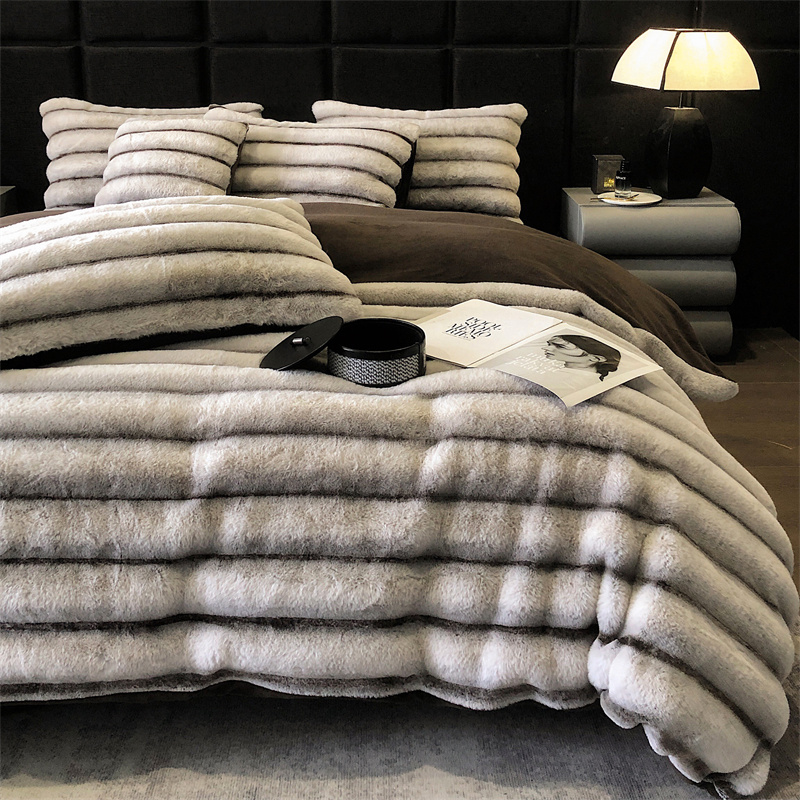 Wholesale of four-piece sets of thick, soft and fine plush warm wide striped rabbit plush bed sheets for cross-border autumn and winter Specification image