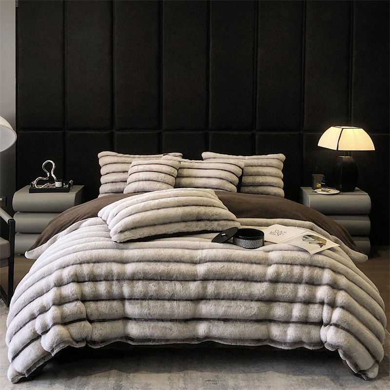Wholesale of four-piece sets of thick, soft and fine plush warm wide striped rabbit plush bed sheets for cross-border autumn and winter pic 11