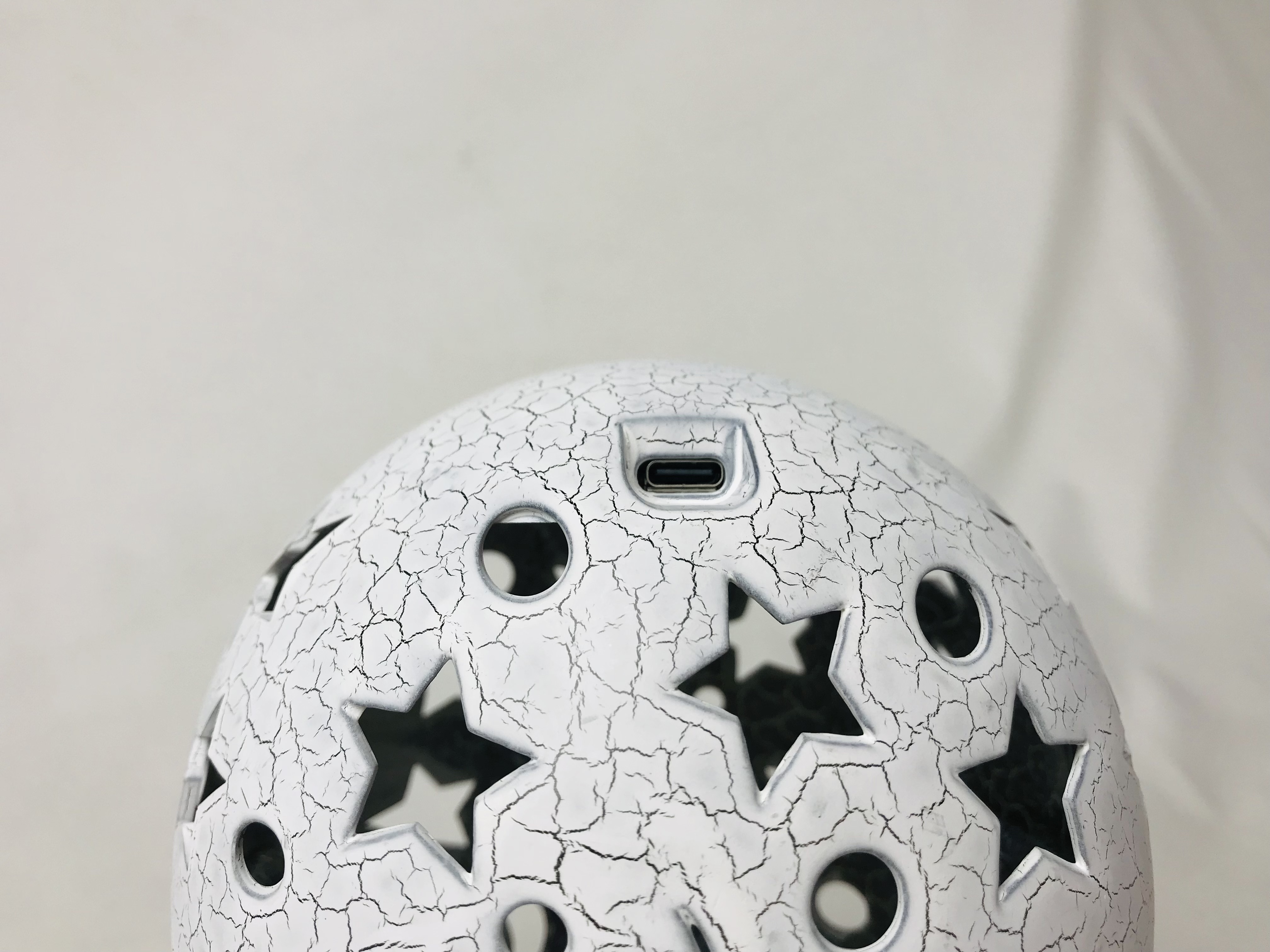 2025 new desktop atmosphere projection light, bedroom night light, LED moon light, birthday gift, touchable sixteen-color changing starry sky pattern projection light, USB charging cross-border desk lamp, atmosphere small desk lamp details Picture