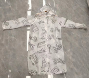  男女款户外长款雨衣 防水透气轻便易携带详情1