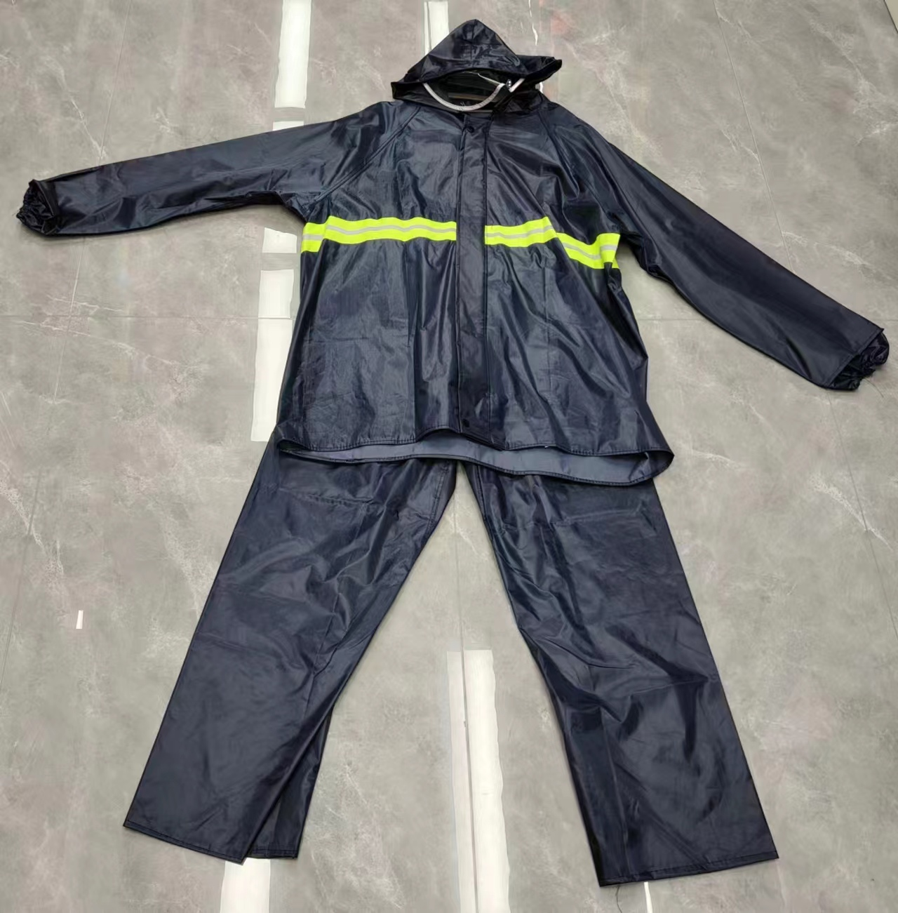 多色雨衣套装户外运动雨衣套装摩托车雨衣产品图