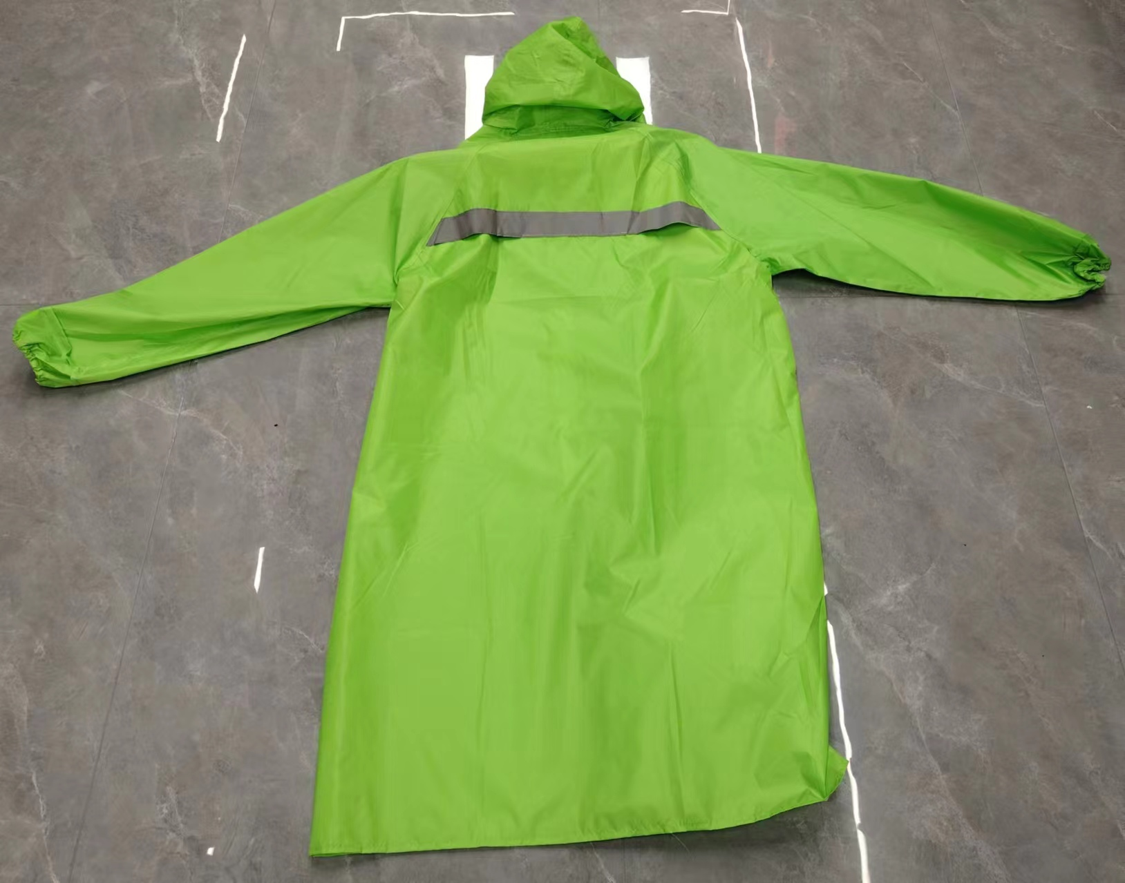 其他雨衣、雨披实物图