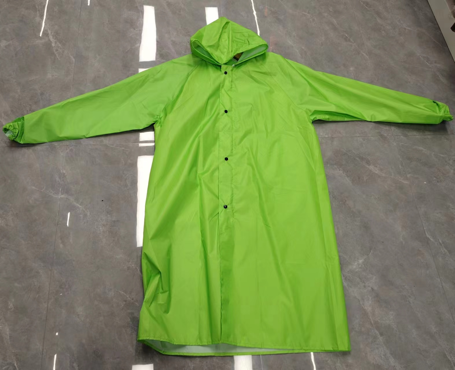 多色雨衣男款女款户外运动登山长雨衣细节图