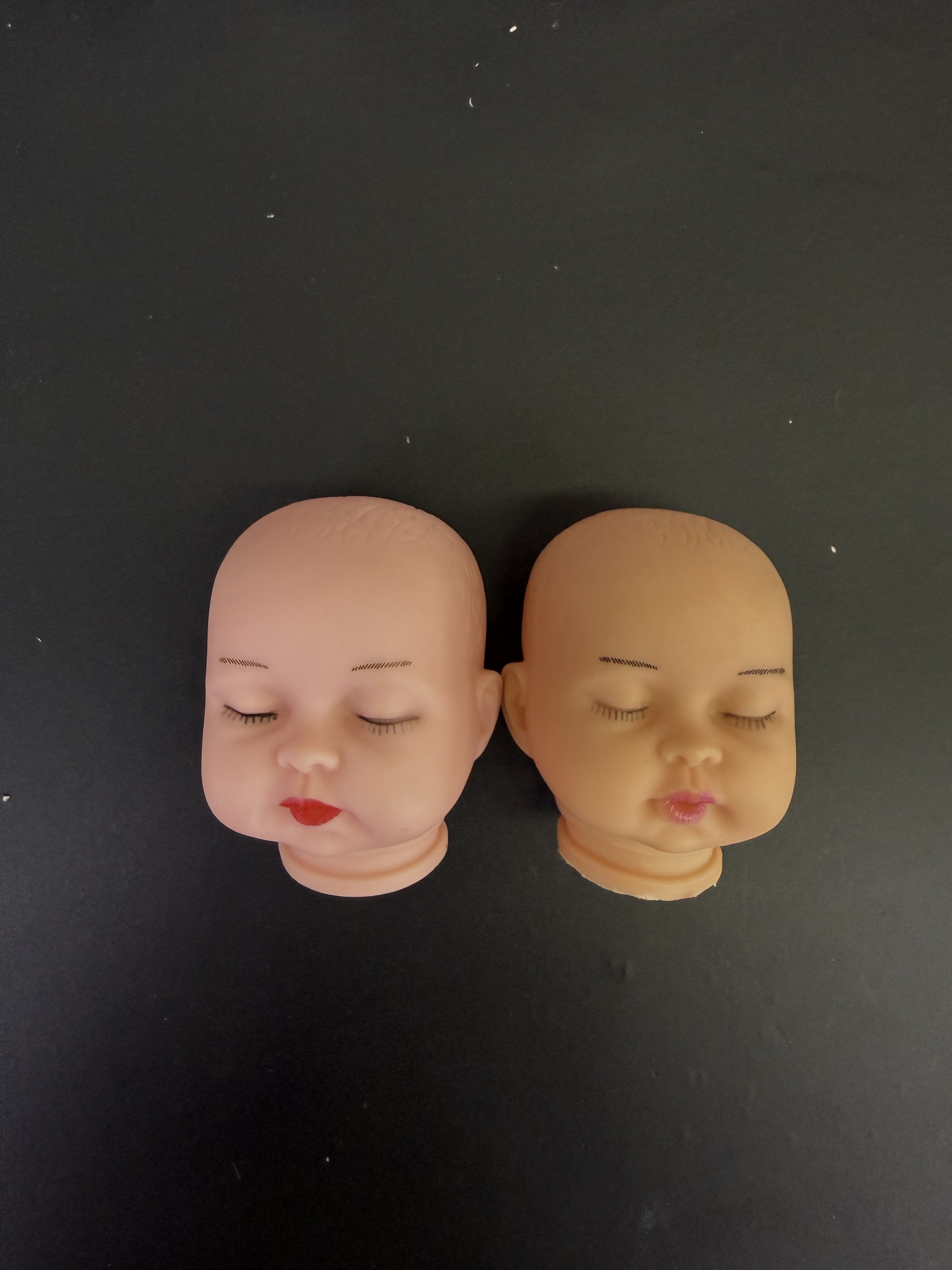 Rubber doll head with hands and feet, realistic eye eyelashes, rubber toy doll, sleeping doll head series Specification image