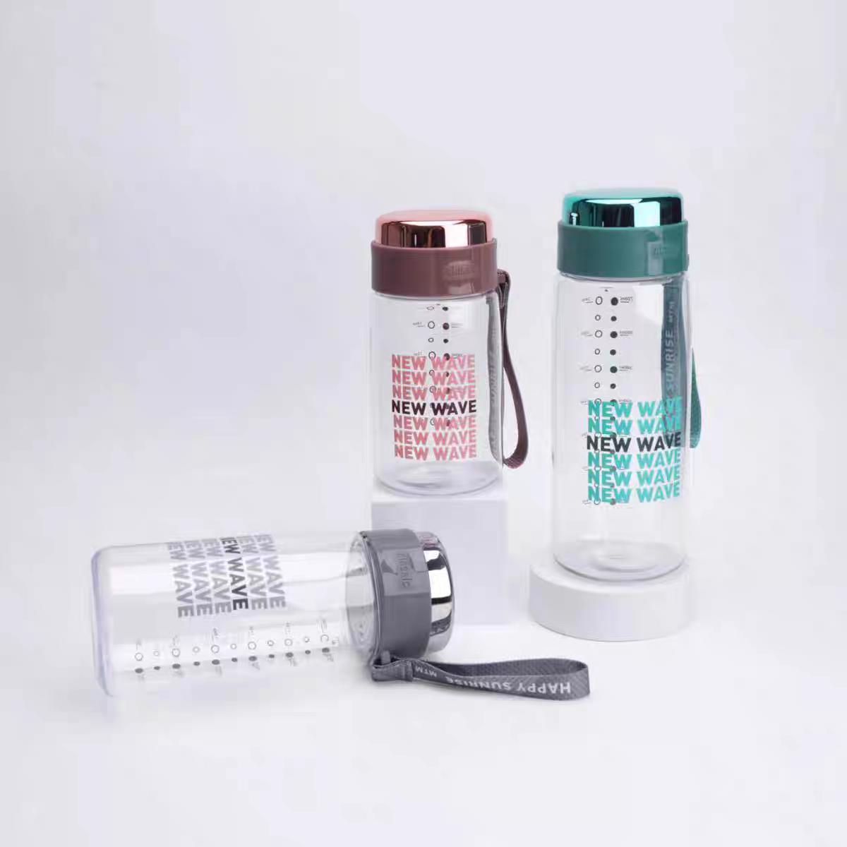 1388 Summer New Space Water Cup with handle and scale, food-grade material, shockproof and heat-resistant, 730ml Application Scenario