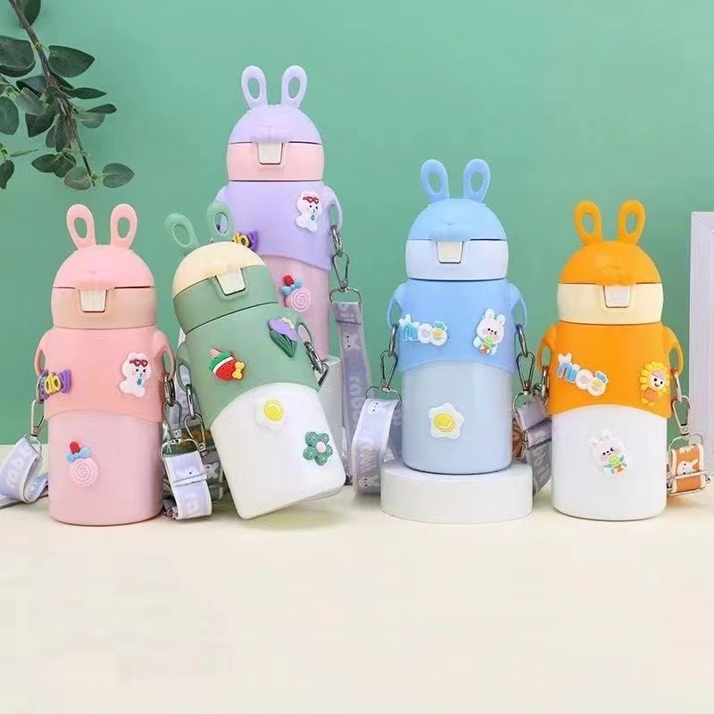 大容量JR316兔子不锈钢儿童保温杯高颜值斜挎便携大肚水杯户外运动水壶