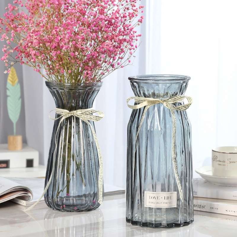 A 25CM tall hydroponic lucky bamboo glass vase from Northern Europe, a transparent lily vase for the living room details Picture