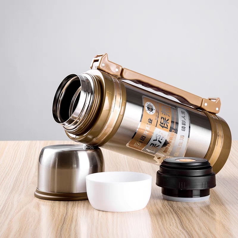 5102-304 stainless steel hot water kettle, large car cup, household thermos, large capacity 1.5-liter insulated kettle, portable for outdoor travel details Picture