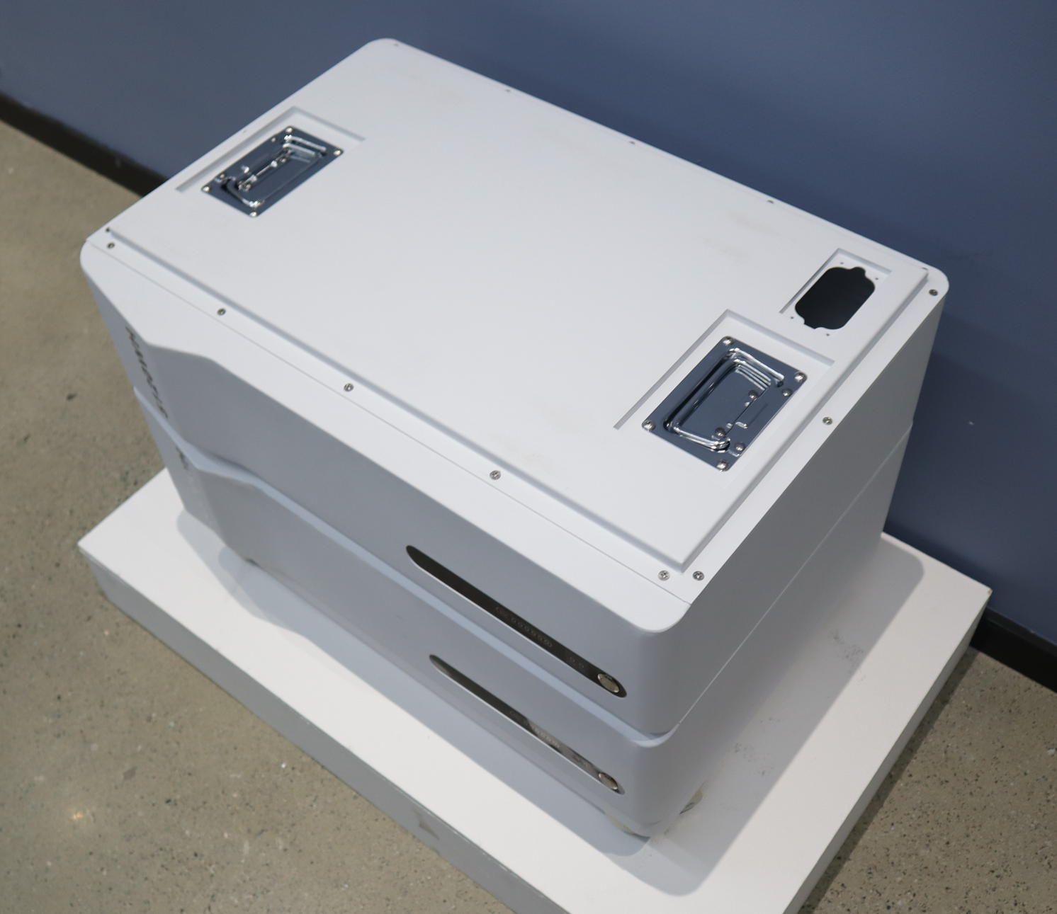 Stacked household energy storage power supply 5500W+5.12KWh large-capacity backup power A series pic 18