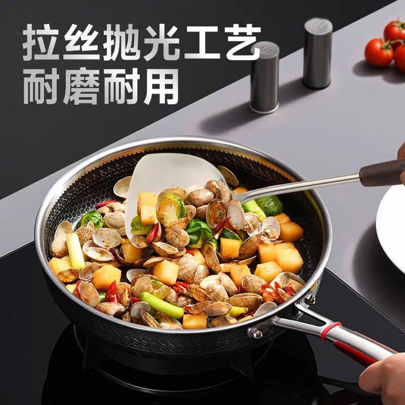 722 food-grade stainless steel cooking spoons, spatulas, long-handled wooden spatulas, kitchen cooking spatulas Application Scenario