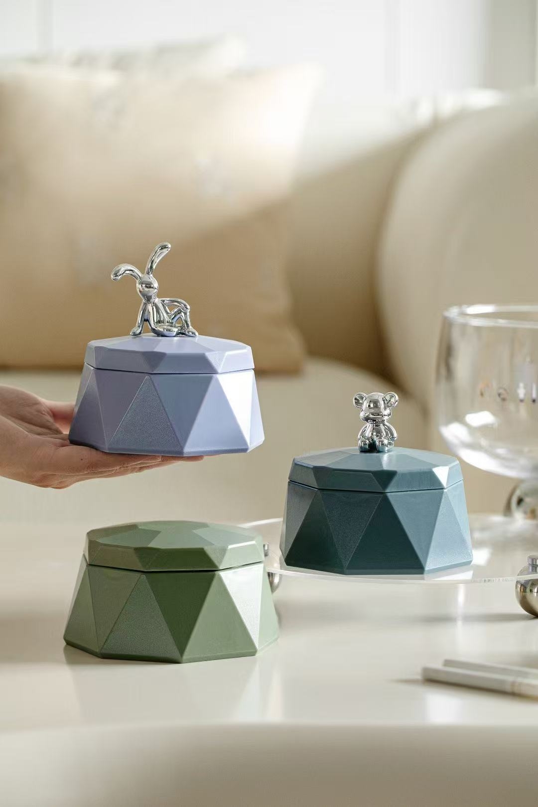 小兔不锈钢烟灰缸轻奢钻形创意个性烟缸家用客厅办公室简约带盖防飞灰产品图