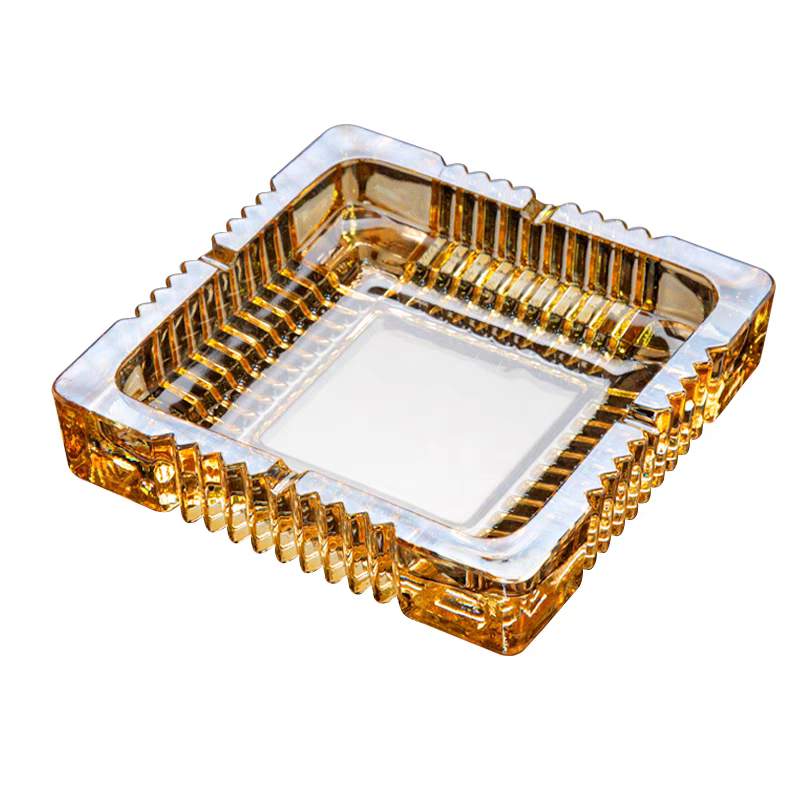 家用烟灰缸实物图