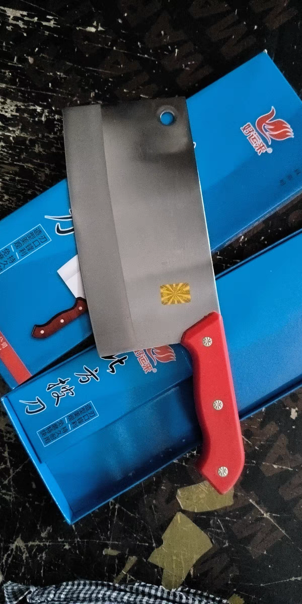 Good Luck stainless steel kitchen and slicing knives have comfortable and durable handles for kitchens and hotels detail image 3