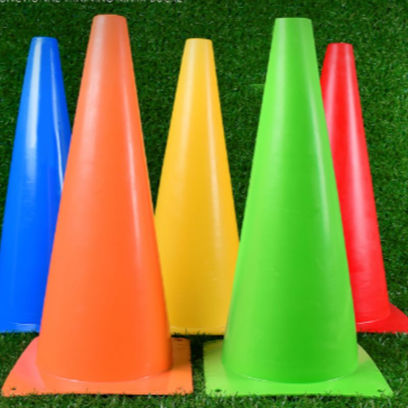 厂家直销足球篮球辅助训练用品锥桶