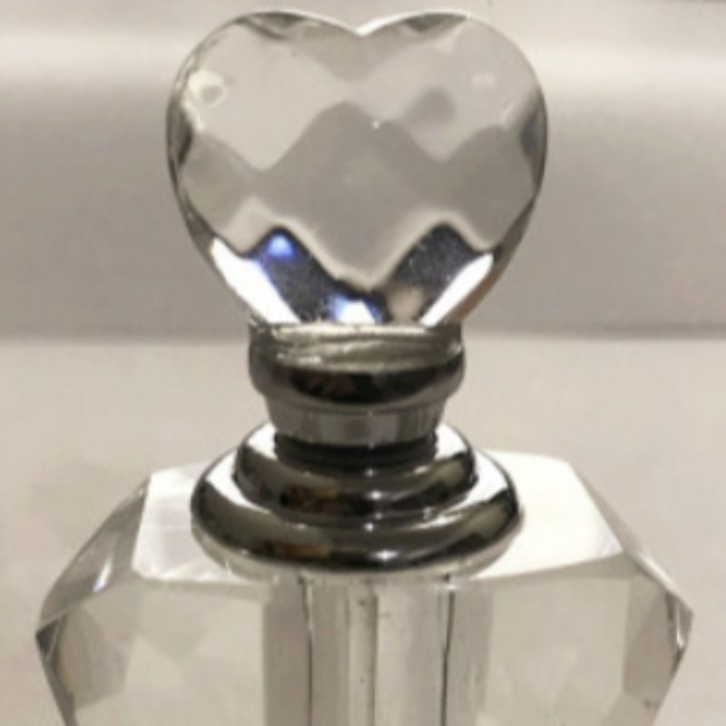 高档水晶女士心形香水瓶摆件简约大方分装瓶玻璃瓶面议.