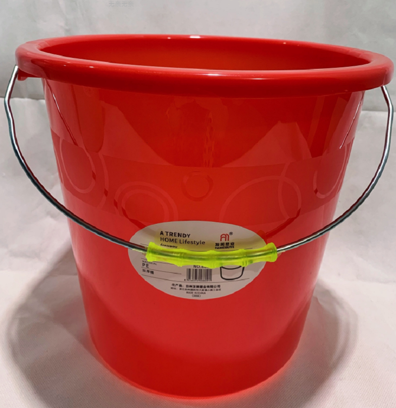 水桶铁桶/抽水管吸油器/拖把扫把/折叠桶硅胶/泡脚桶塑料产品图