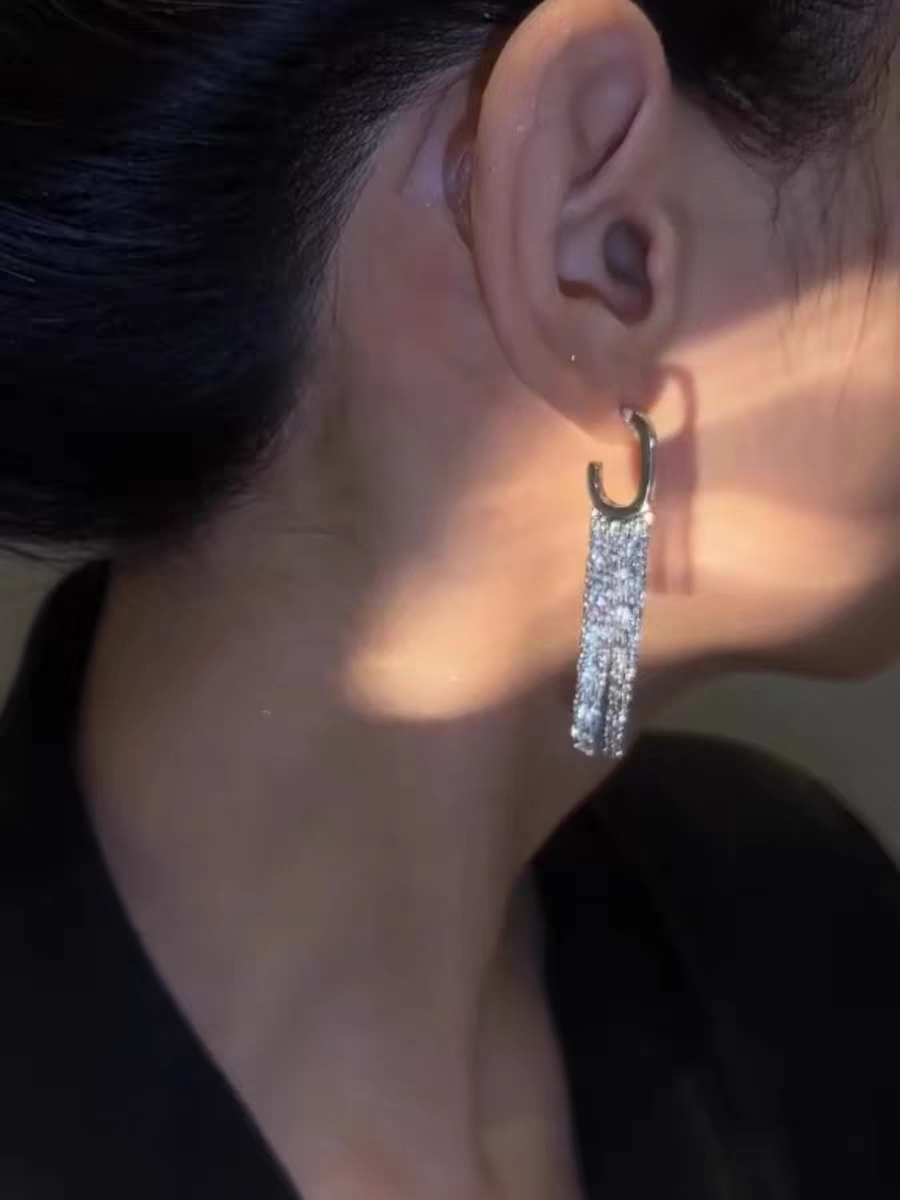 烧焊锆石耳环 时尚百搭耳饰 精致小巧饰品 简约设计优雅气质细节图