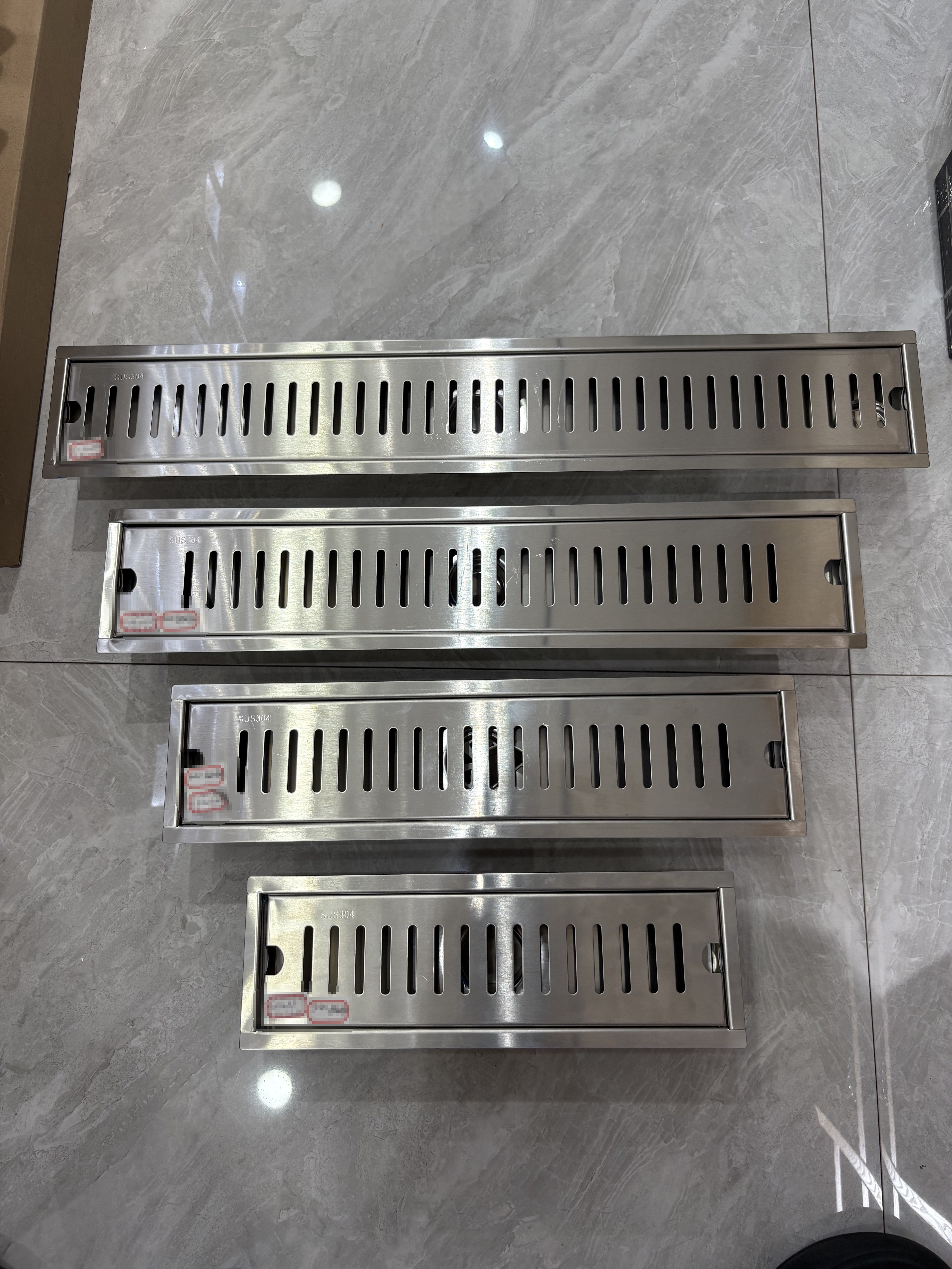 Long stainless steel bright rectangular floor drain, shower room, bathroom, 304 thickened large flow anti-odor floor drain details Picture