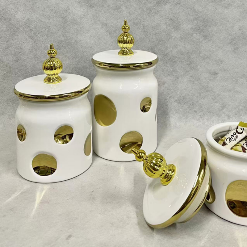 Ceramic sealed jars, food-grade storage jars, kitchen light luxury storage jars, decorative ornaments details Picture