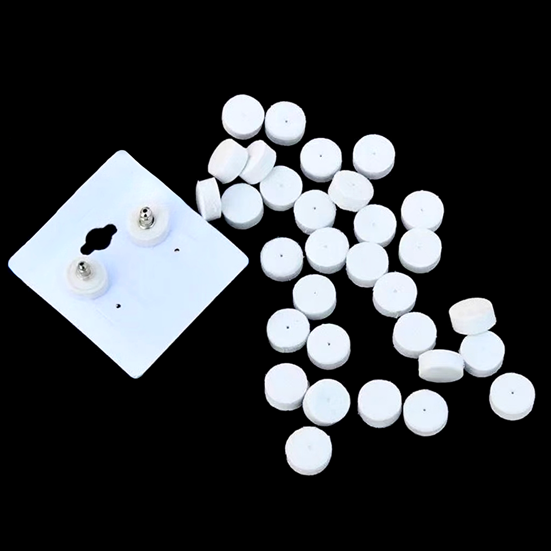 耳钉白色泡沫防针弯曲垫片耳环饰品包装材料袋子
纯银耳针保护热卖
