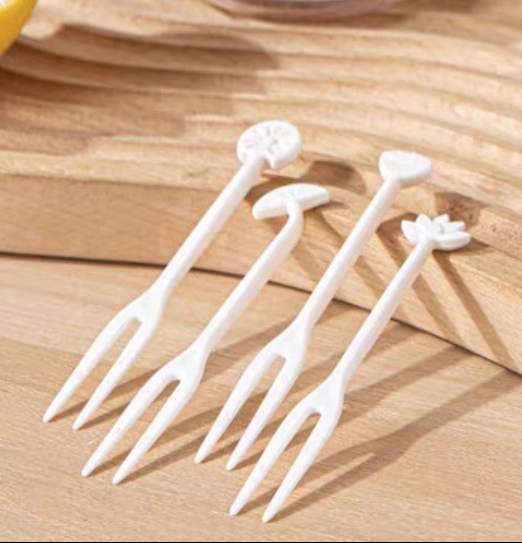 Disposable fruit forks, cute fruit sticks, bagged for home cakes, pastries and desserts, thick plastic fruit sticks, 50 pieces detail image 2