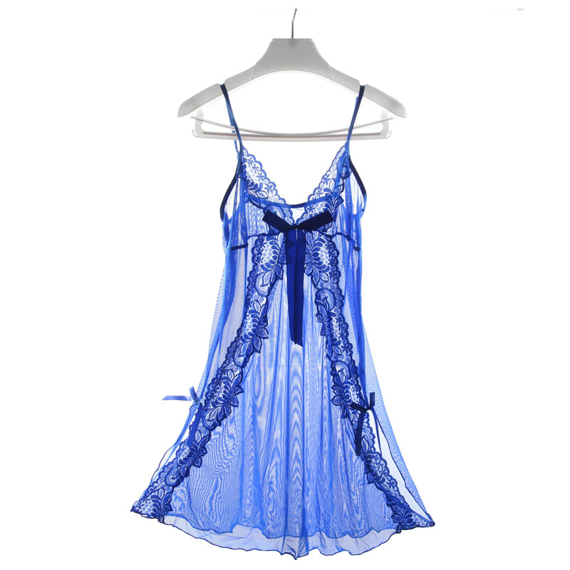 A new feminine and slightly plump lace halter nightgown Specification drawing