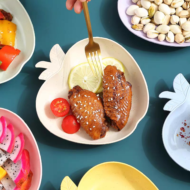 Deep bone-out plate, Japanese-style household light luxury small plate, plastic garbage plate, dining table, creative and cute snack plate, fruit plate Item Picture