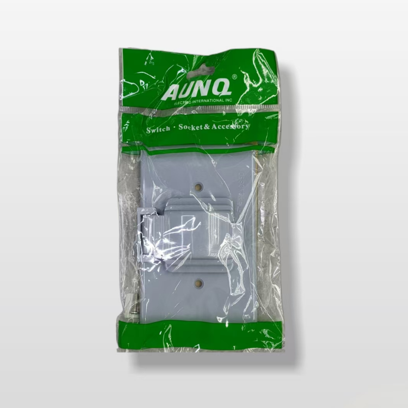 一开多控开关/开关/智能开关/隐藏抽屉磁吸开关/公牛一开5孔插座白底实物图