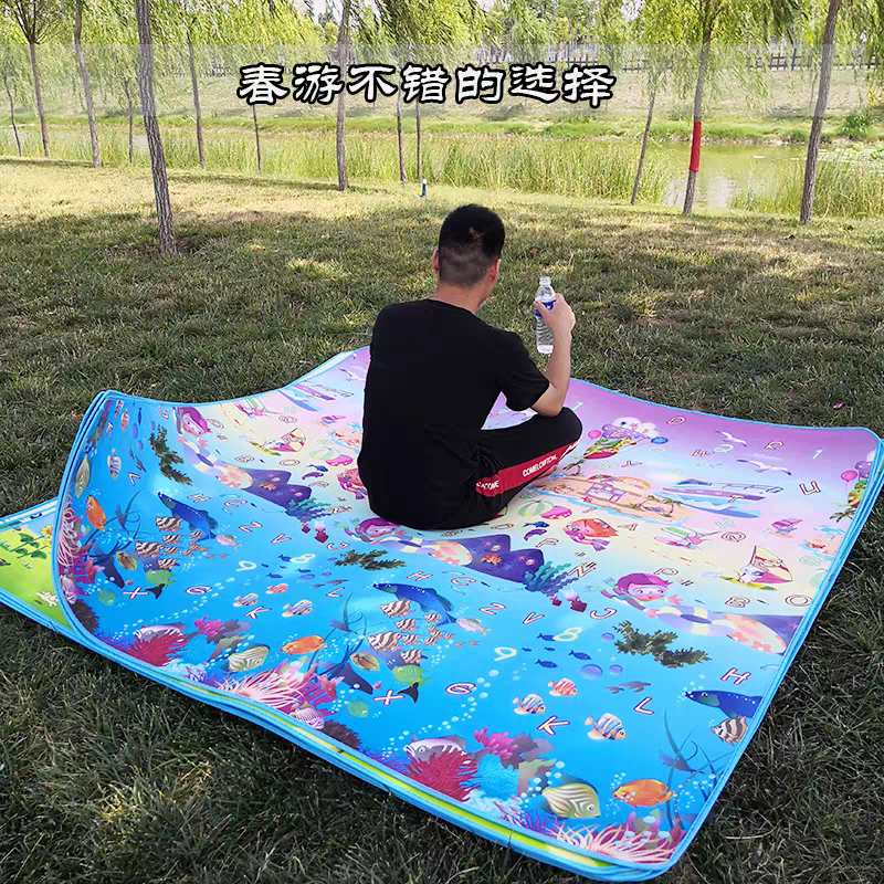90*1.5双面儿童宝宝爬爬垫外出春游防潮地垫草坪垫便携防水可折叠爬行垫详情图4