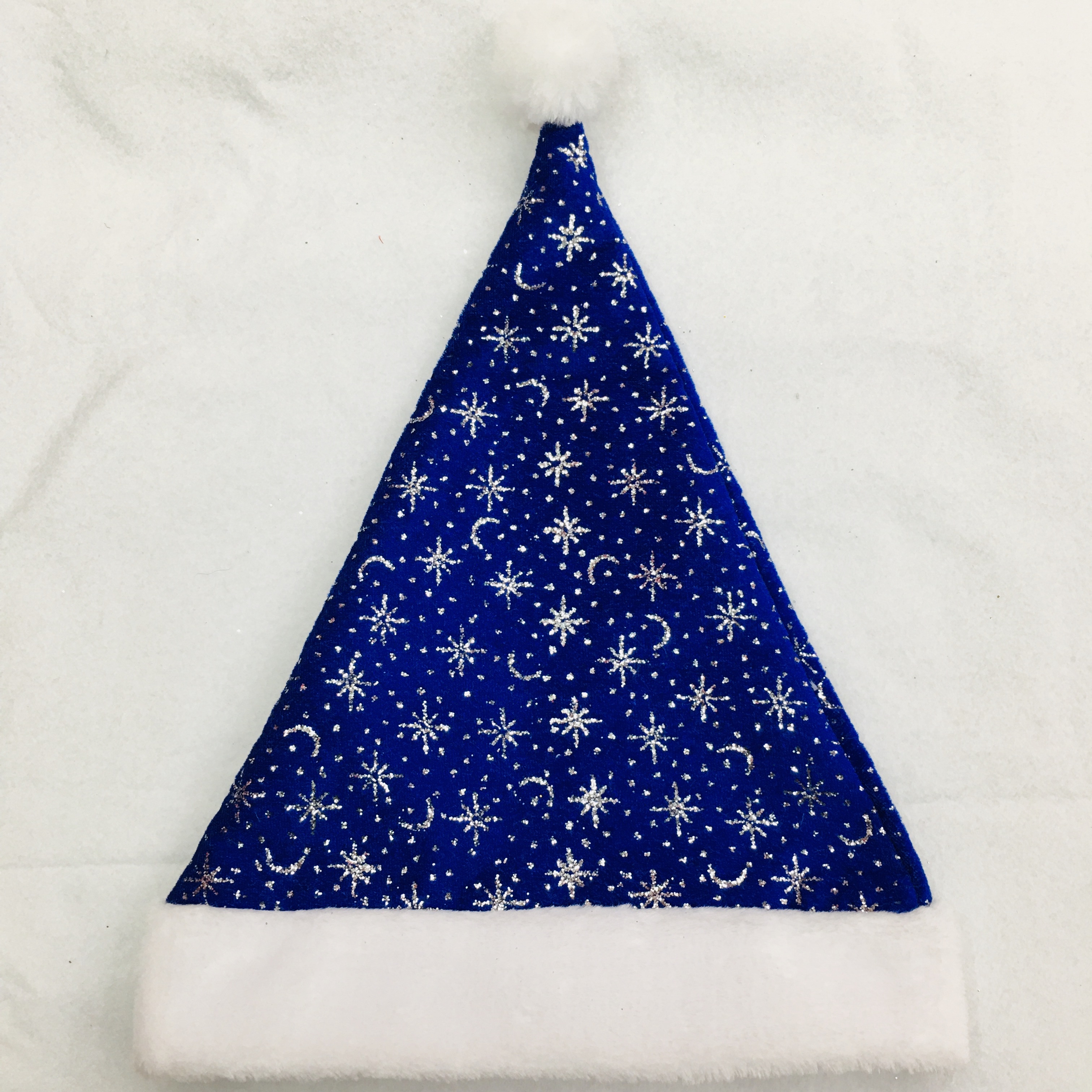 Christmas decorations, hats, adult powder embossed Christmas hats, Christmas hats Application Scenario