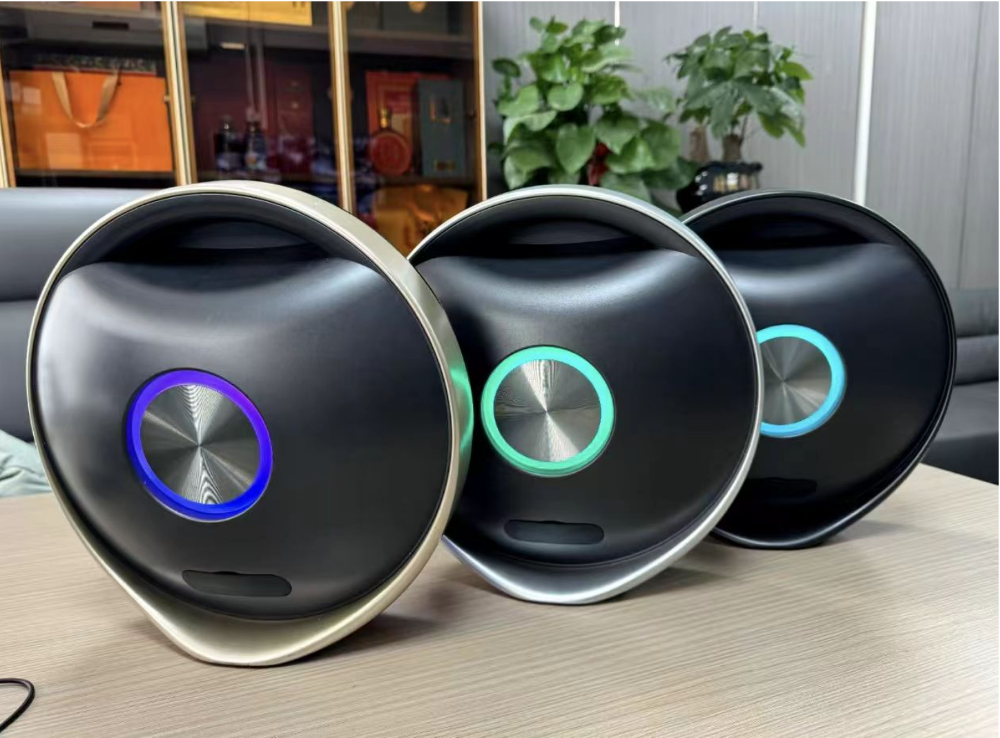 جهاز راديو بلوتوث لاسلكية يعمل على مكبر صوت هامان بواسطة الأقمار الصناعية Specification image