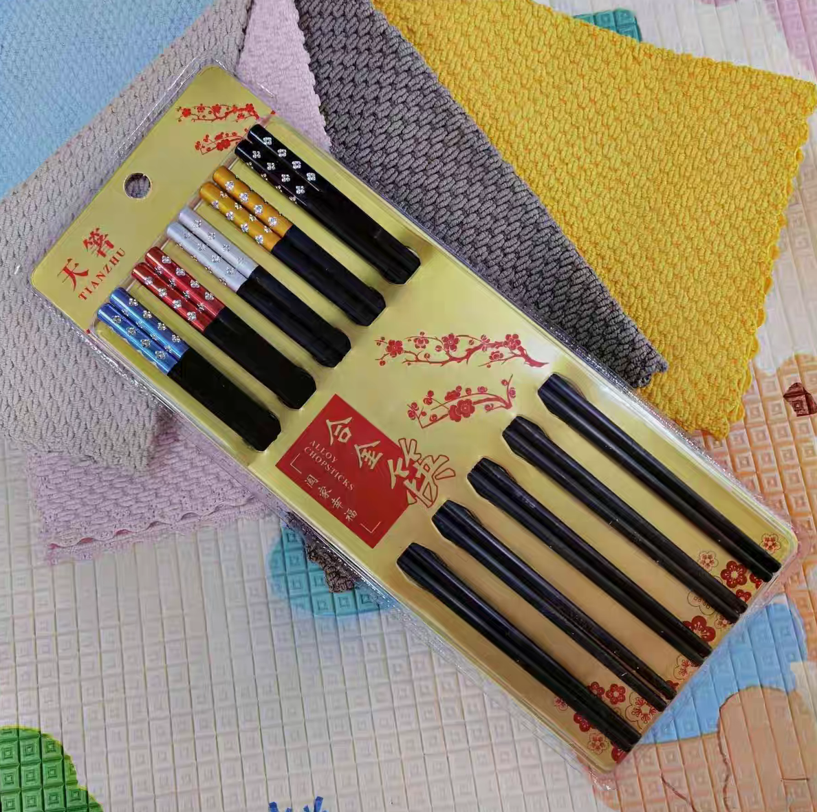 2222 Chopsticks with a light luxury and high-end feel, 5 pairs of alloy, 5 colors, household non-moldy tableware, bright disinfection, high-temperature resistant chopsticks