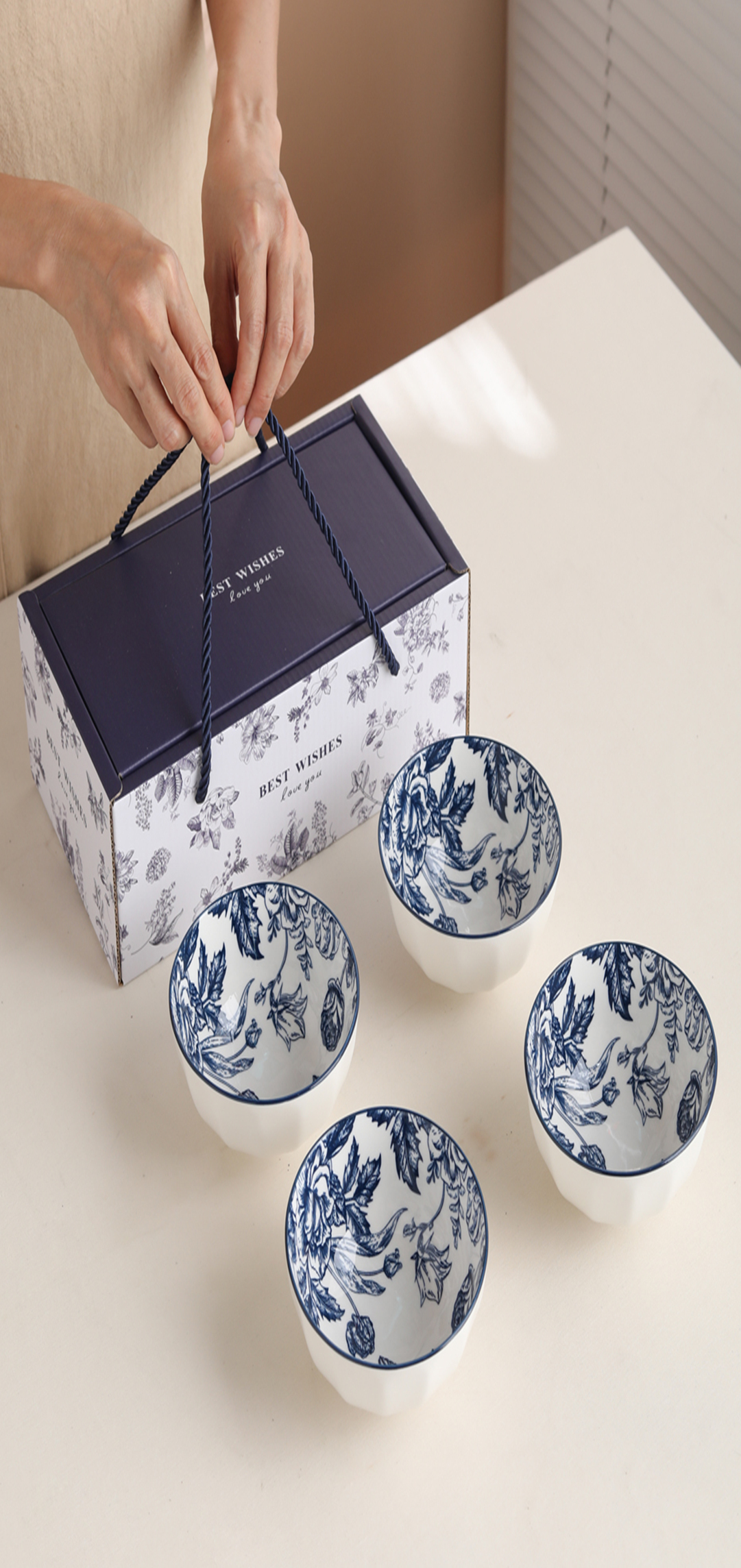 "Flowers in Full Bloom, Blue Four-Bowl FHSJL-06.