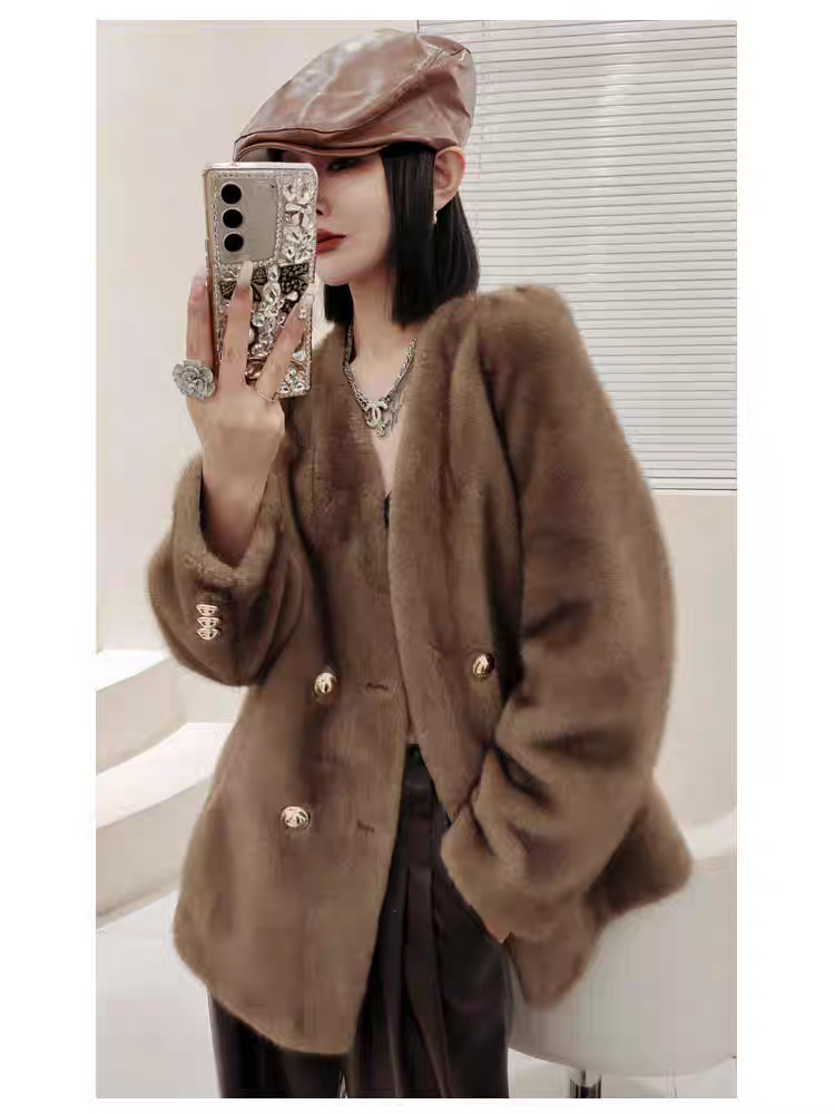 外套女秋冬中长款皮毛一体大衣水貂绒皮草2025新款v领小香风上衣皮毛一体