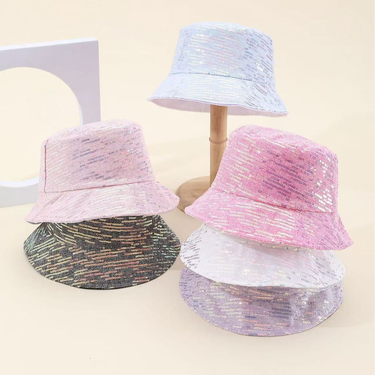 Spring and summer cross-border European and American bestsellers, irregular small sequined fisherman hats, fashionable and versatile, travel sun protection and sunshade foldable basin hats, export adult hats, all size 58CM full figure