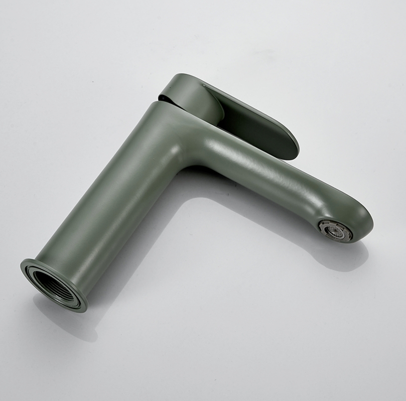 VARTE 品牌高端不锈钢水龙头暖绿色系冷热龙头详情5