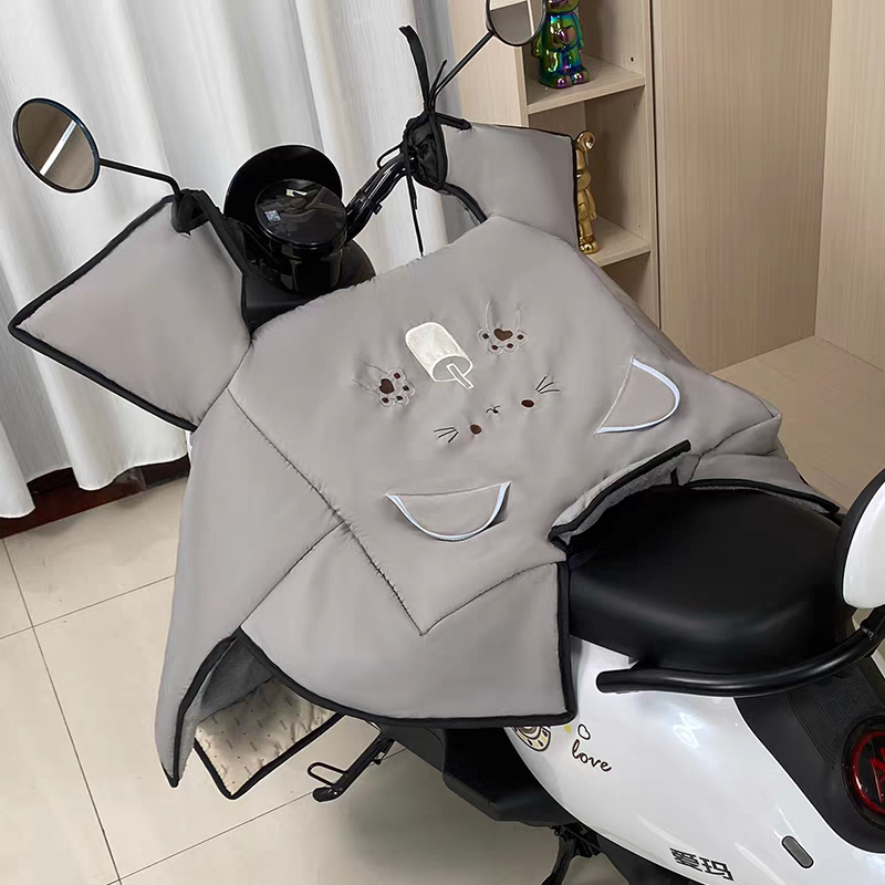 冬季电动车挡风被加绒加厚加宽保暖大小型电瓶摩托车挡风罩防风电动车被挡风被加厚详情图3