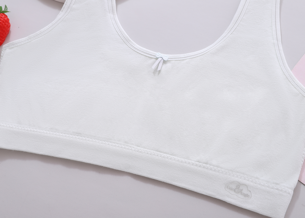 Underwear for girls in their growth period, seamless wide shoulder straps with cotton and anti-bump points, student vests details Picture
