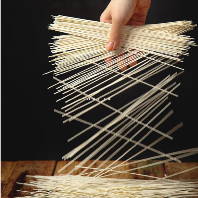 待煮面条实物图