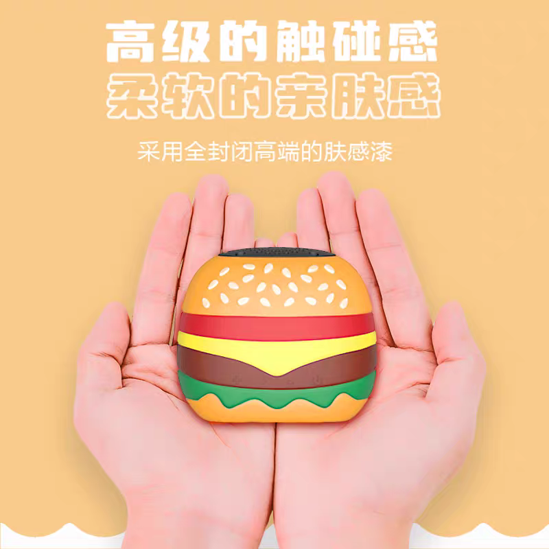 Aima Emma Aima Emma Bluetooth Speaker T700 Hamburger Fries Santa Claus Fun Shape Bluetooth Mini Speaker Application Scenario