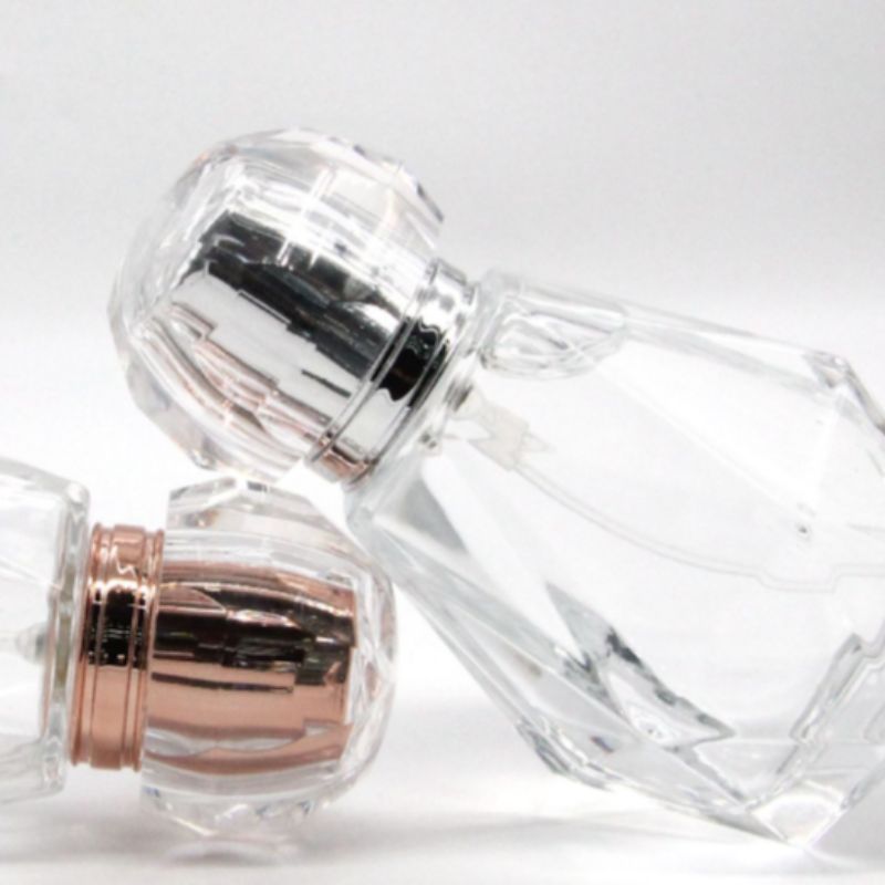 钻石型香水瓶高档女士分装化妆瓶（具价面议）.