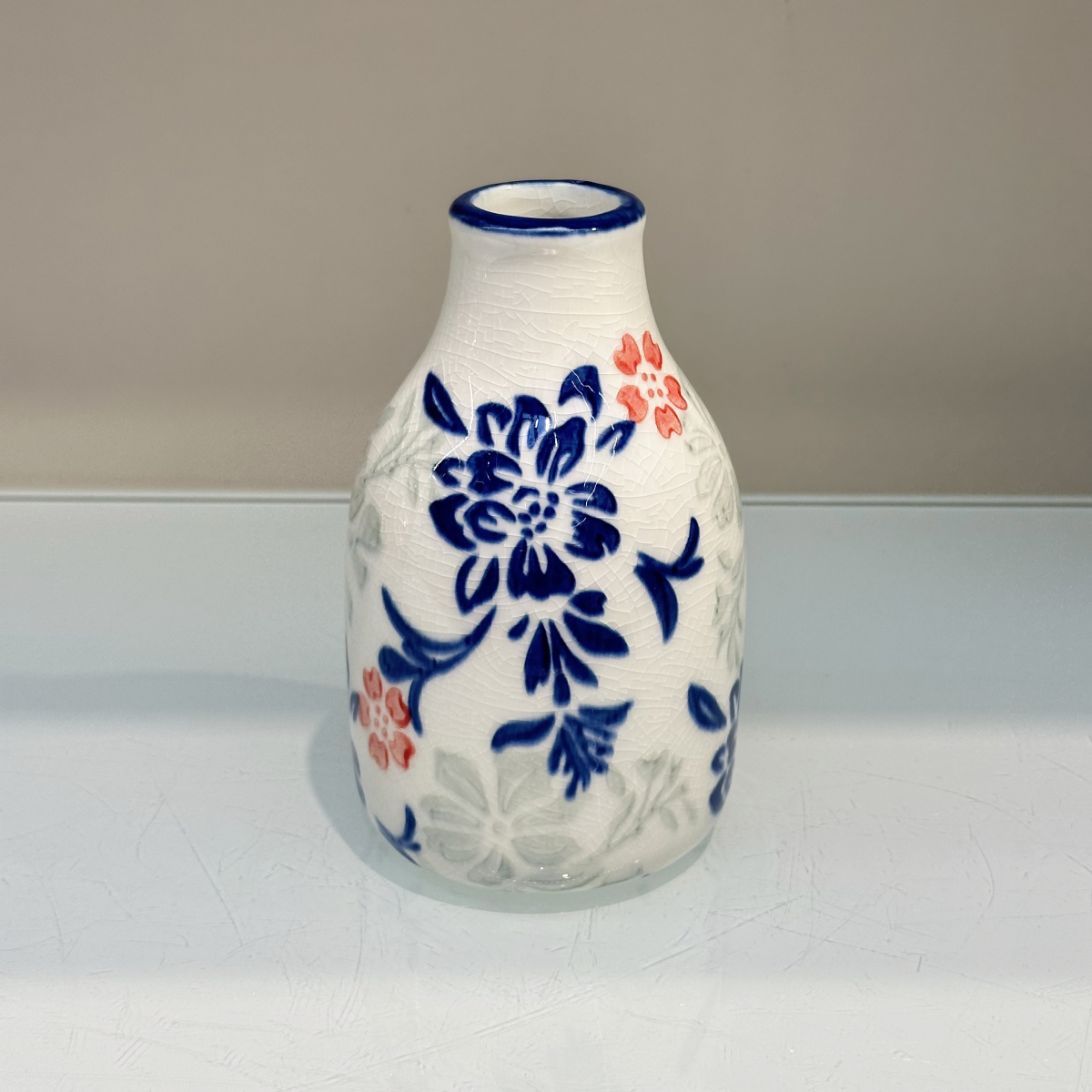 New high-end retro Chinese blue and white porcelain ceramic small vase handicrafts, living room TV cabinet ornaments, dining room entrance table dried flower decorative ornaments