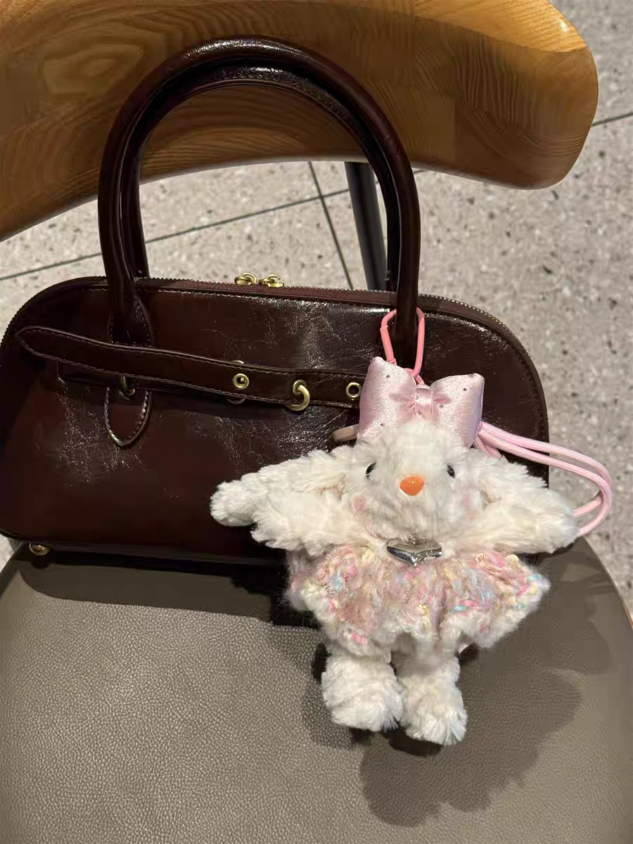 Dopamine plush rabbit figurines, gift bouquets, pendants, cartoon dolls, car hangers, keychains, birthday presents Application Scenario