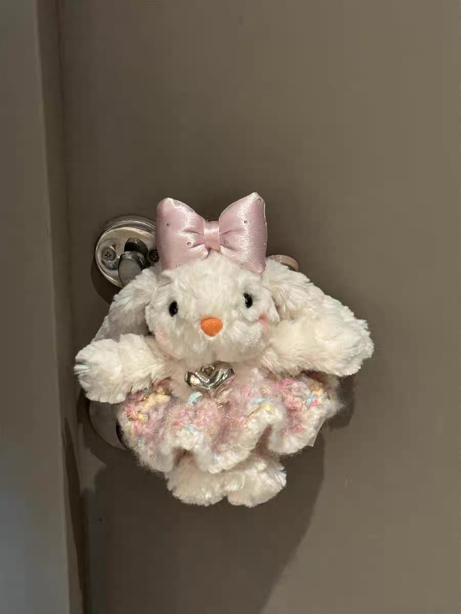 Dopamine plush rabbit figurines, gift bouquets, pendants, cartoon dolls, car hangers, keychains, birthday presents detail image 4